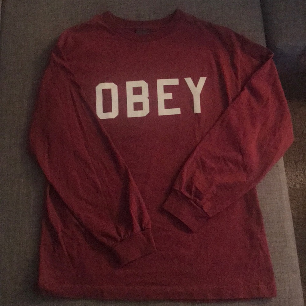 Men's Med OBEY Long Sleeve Tee. Maroon.